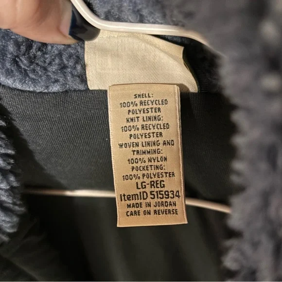 L.L. Bean Women’s Sherpa Fleece Vest - NWOT - Picture 9 of 9